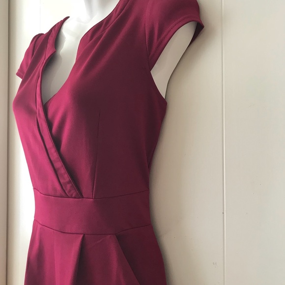Burgundy Midi Pencil Dress with Pockets - Picture 7 of 8